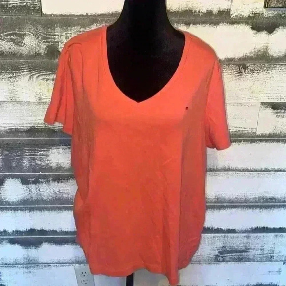 Tommy Hilfiger Blouse size 2X - Picture 1 of 3